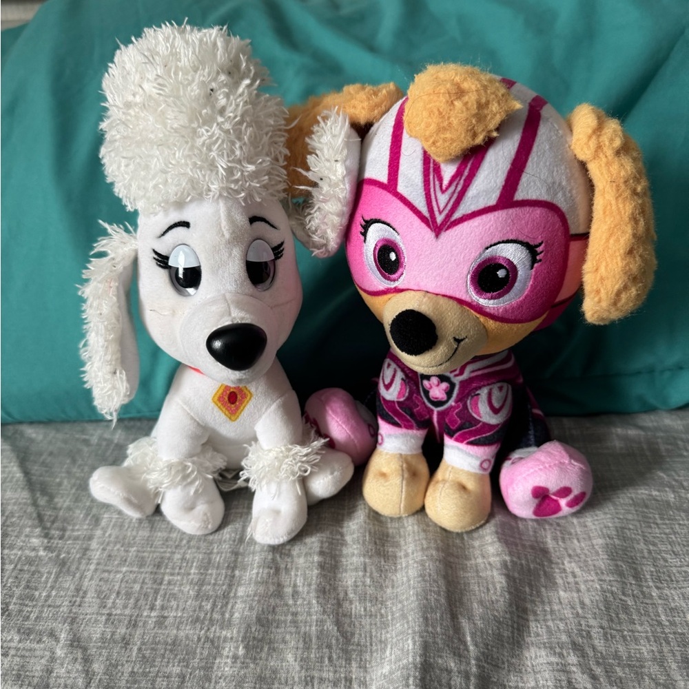Paw Patrol Skye & Deloris Plush Toys